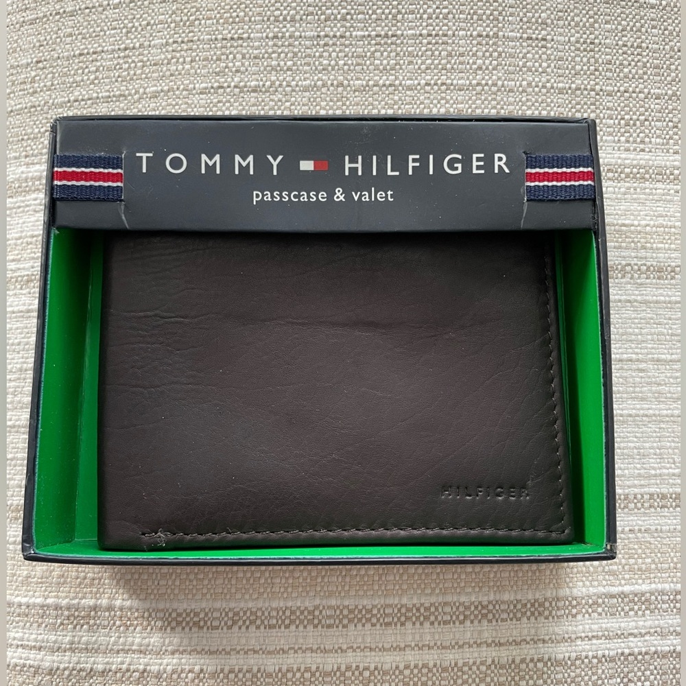 Brand New Men’s Wallet